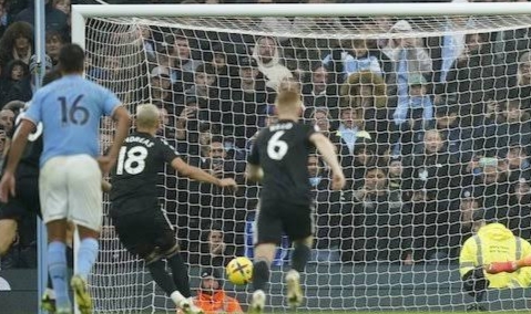 Manchester City Menang Dramatis Atas Fulham