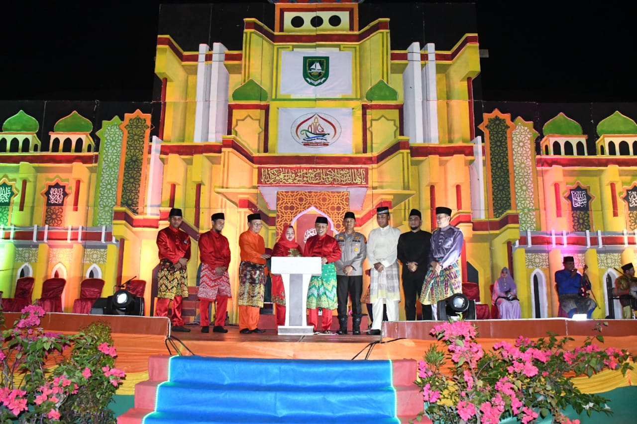 Bupati Buka MTQ ke-55 Kecamatan Bengkalis, Kasmarni ajak Warga Muslim Tingkatkan Interaksi dengan Al Quran